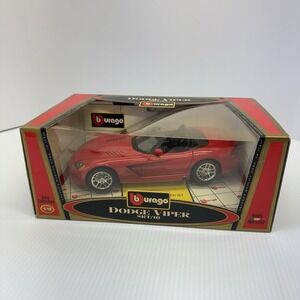 Dodge Viper SRT/10 - Burago 1/18 Scale Diecast Model Red Gold Collection